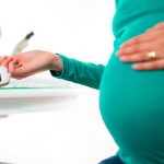 ba bau bi tieu duong thai ki 150x150 - Những điều mẹ cần lưu ý khi mang thai tuần 20